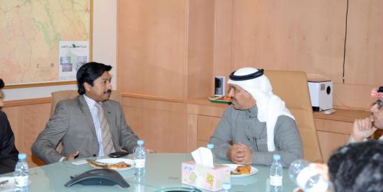  بعض مدراء البنك في لولو هايبرماركت